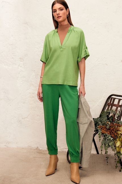 Blusa de linho manga dobra  verde eucalipto