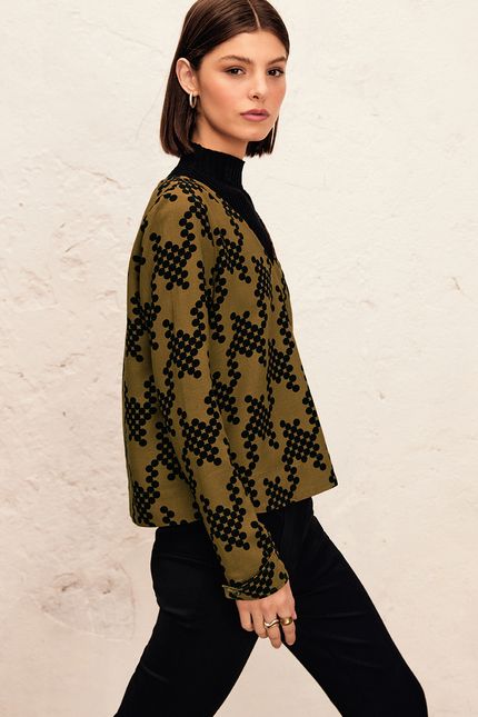 Blusa detalhe pois de poule verde musgo