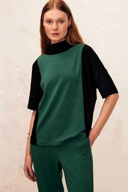 Blusa mix bicolor verde floresta