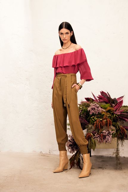 Calça crepe pregas  verde musgo