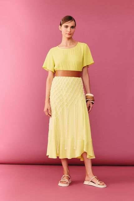 Blusa crepe manga godê amarelo lima