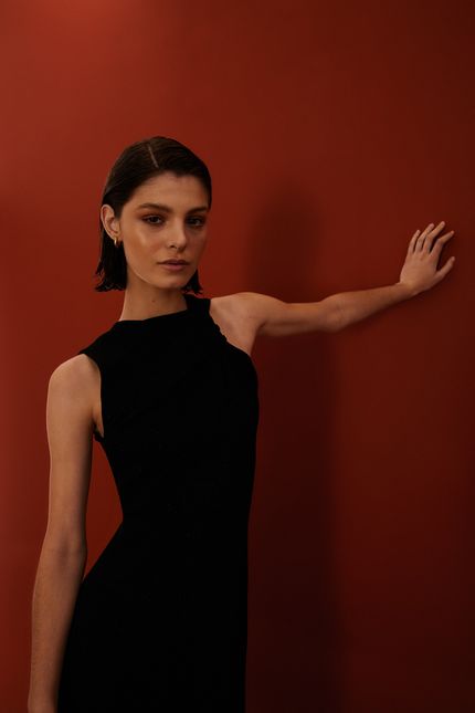 Vestido festa detalhe decote lurex  preto