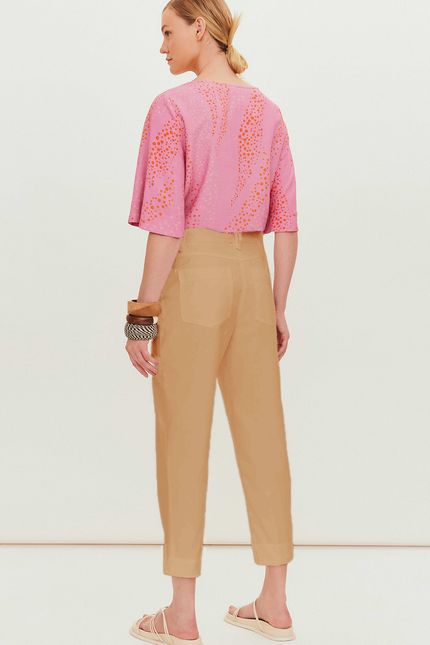 Calça sarja bolso pesponto bege sisal