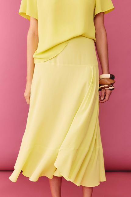 Saia crepe recorte prega amarelo lima