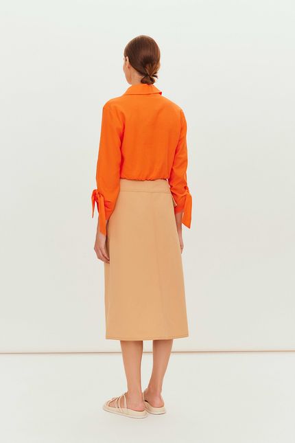 blusa cambraia transpassada laranja coral