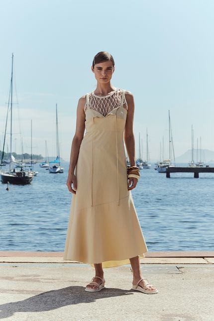 Vestido cotton saia recortes bege areia