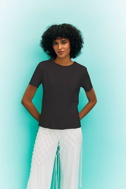 blusa malha recortes busto preto