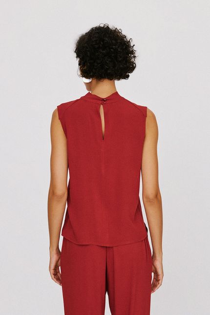 Blusa crepe gola torção marrom serrado