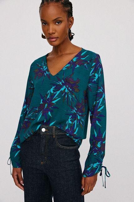 Blusa detalhe punho floral cactus verde amazonia