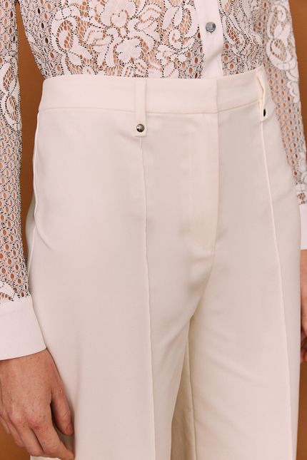 Calça alfaiataria reta off white