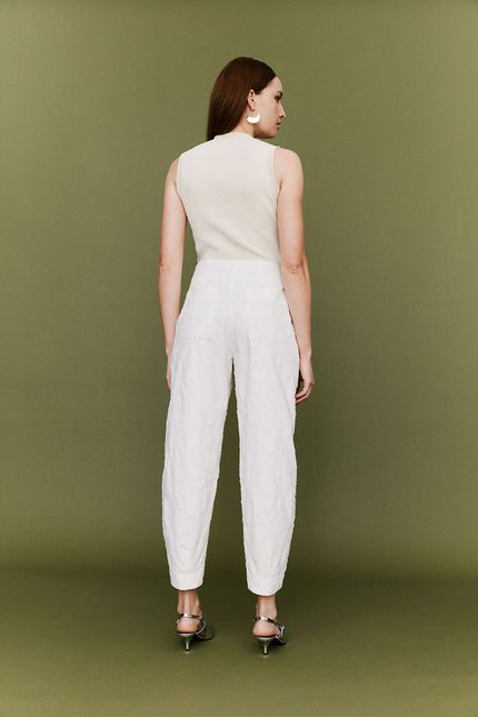 Calça jacquard floral aquarela off white