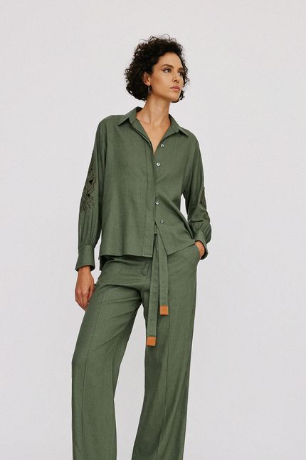 Camisa linho manga bordada verde oliva