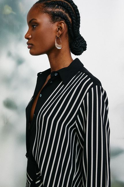 Camisa crepe listra rongeant preto