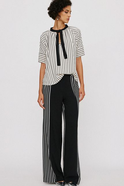 Blusa crepe listra rongeant off white