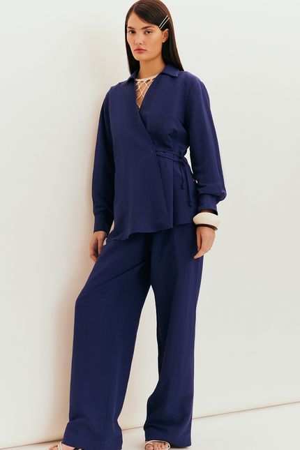 Camisa linho transpasse  azul marinho