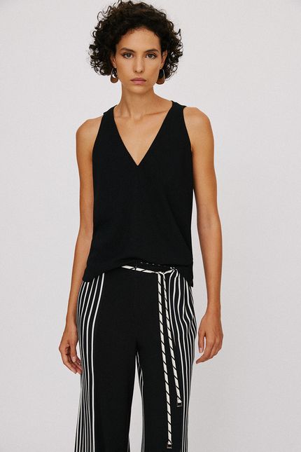 Blusa cupro decote v preto