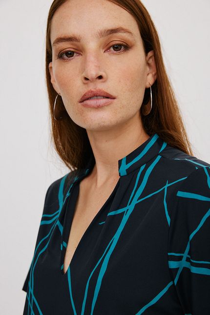 Blusa prega xadrez orgânico preto