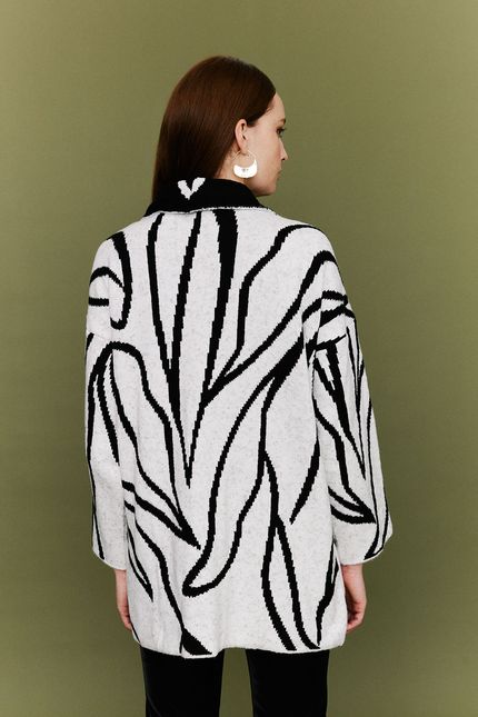 Casaco tricot folhagem maxi off white