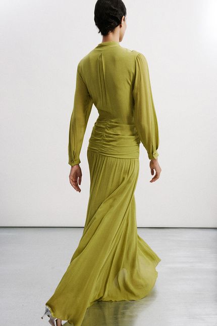 Vestido festa gola lenço verde aguapes
