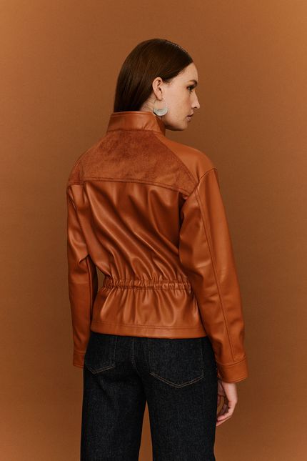 Casaco like leather ajuste cintura caramelo
