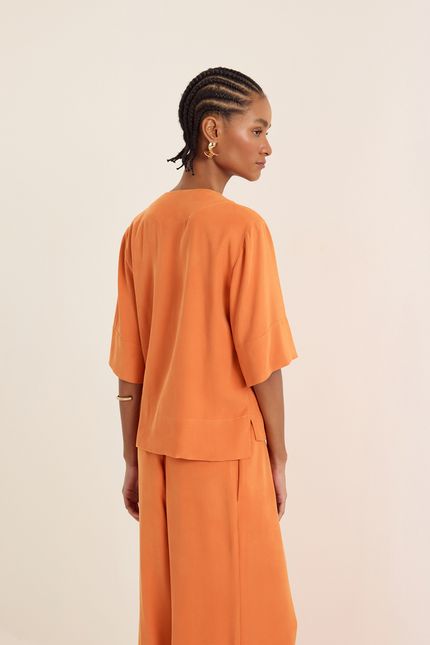 Blusa cupro acetinado laranja sunset