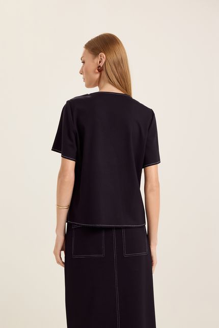 Blusa manga pesponto contraste preto