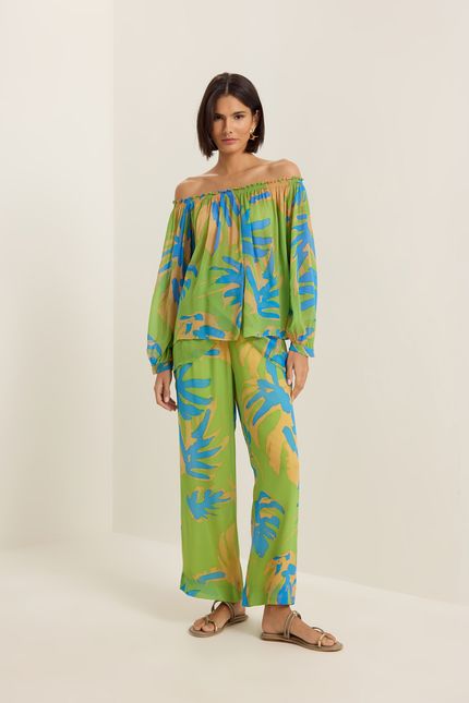 Blusa ombro tropical verde jardim
