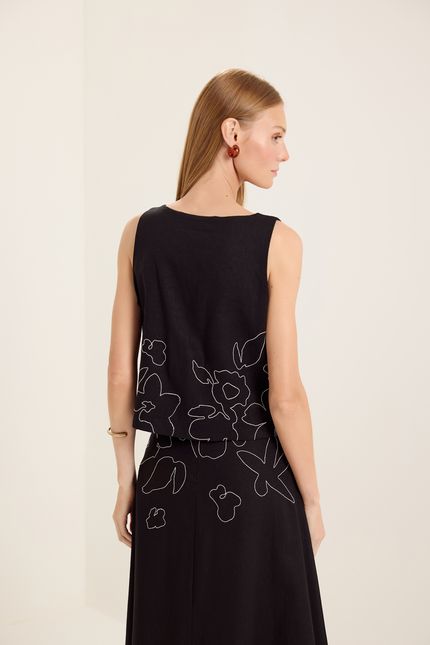 Blusa linho bordado botânica preto