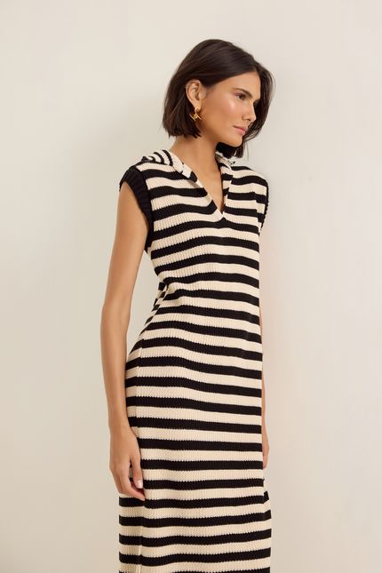 Vestido tricot polo  preto com off white