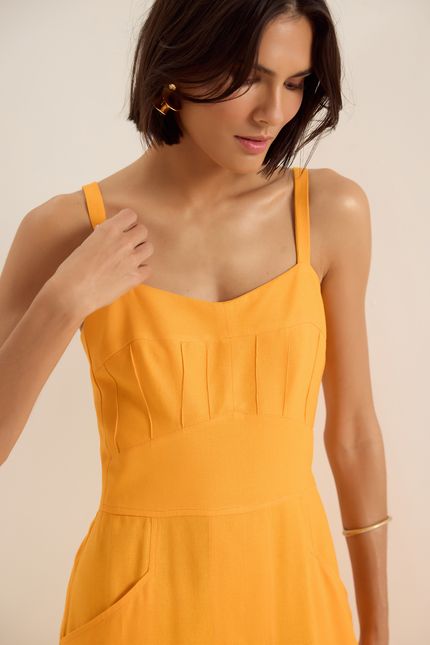 Vestido linho busto nervuras laranja sunset