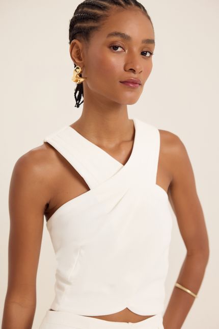 Blusa decote cruzado crepe malha off white