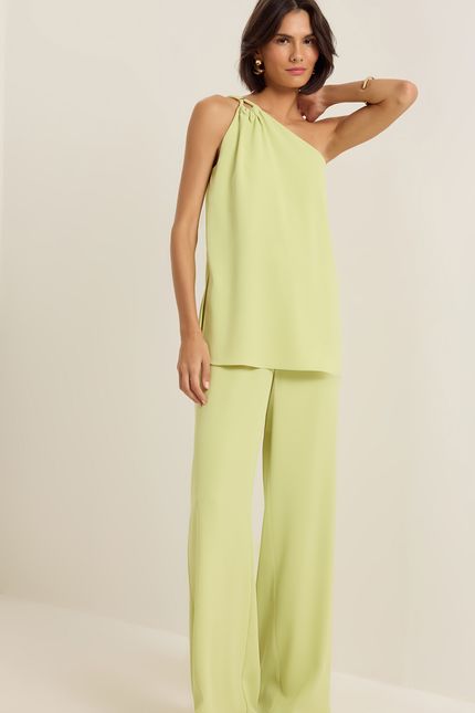 Blusa crepe ombro único verde cana