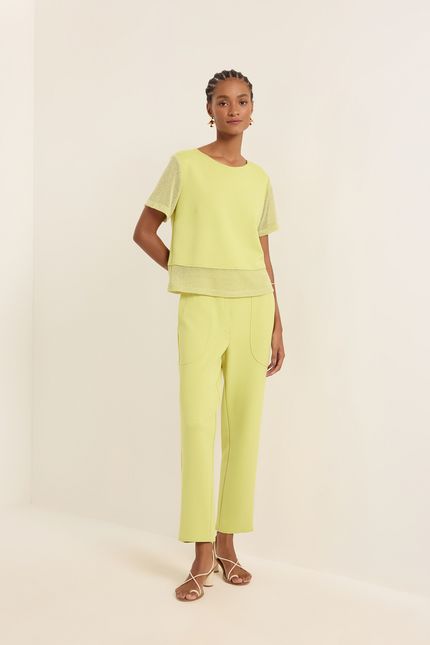 Blusa malha dublada crochê verde cana