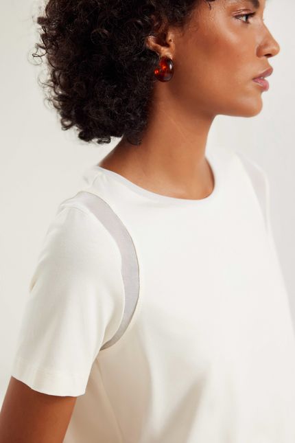 Blusa malha cava tule off white