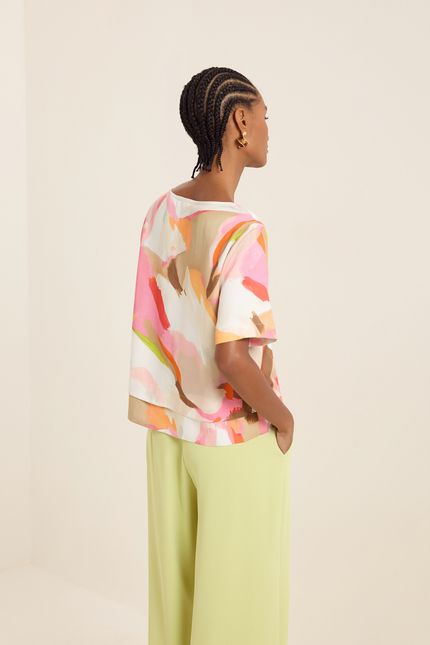 Blusa manga curta pinceladas rosa confete