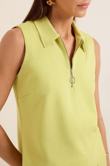 Blusa malha dublada zigzag ­zíper verde cana