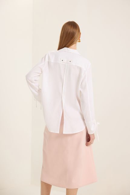 Camisa cambraia det manga branco