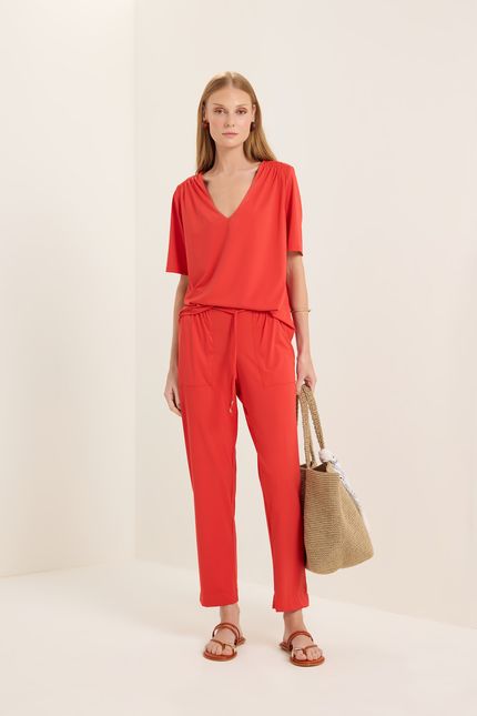 Blusa jersey ombro detalhe vermelho paprica