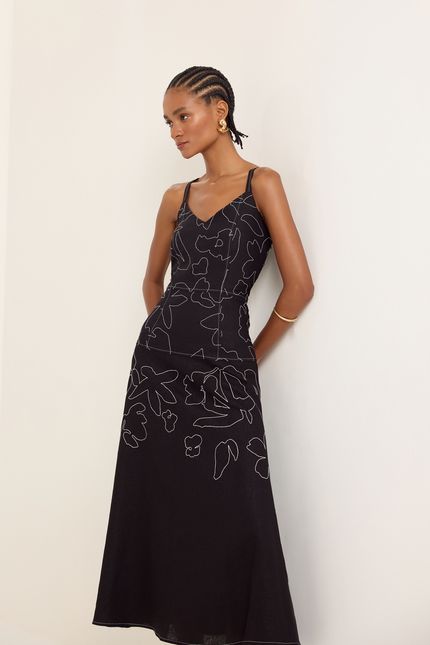 Vestido linho bordado botânica preto