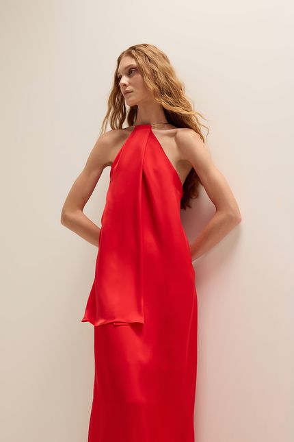 Vestido festa sobreposição colar vermelho hibisco