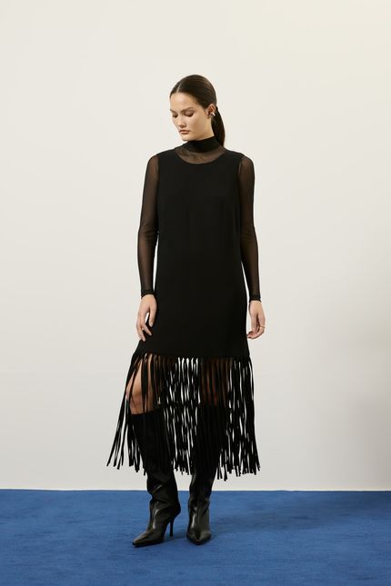 vestido crepe franja viés preto