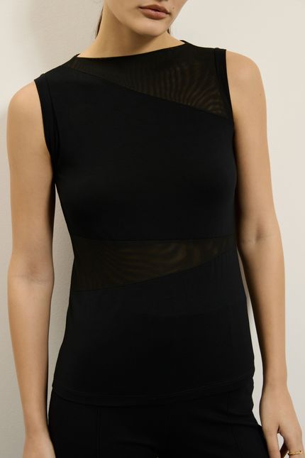 Blusa malha sm recortes tule preto