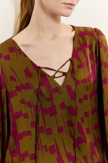Blusa amarração flautas verde indie