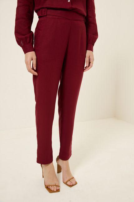 Calça cambraia cós fivela vinho tango