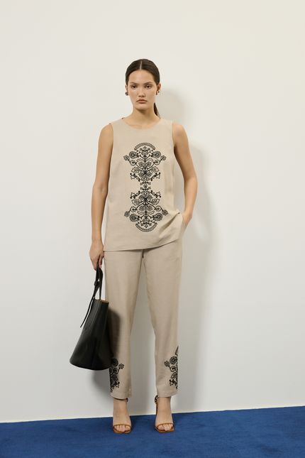 Blusa linho bordado maria bonita bege opera