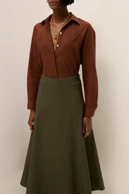 Saia evasê recorte verde indie