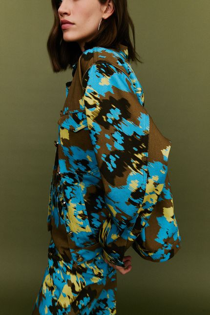 Jaqueta denim floral ikat verde cedro