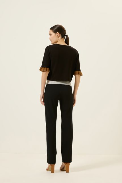 Blusa tricot mc babado preto