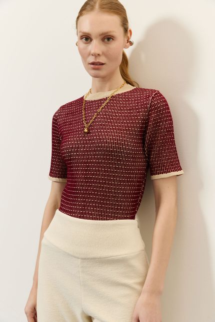 Blusa tricot mc jacquard vinho tango com bege opera