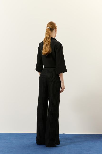 Calça pantalona recorte risca preto